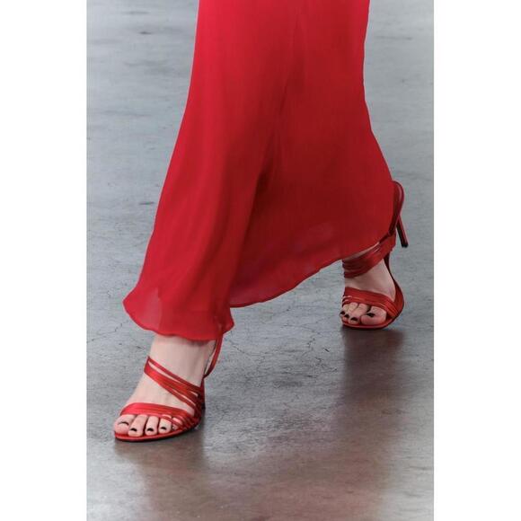 HEELED STRAPPY SANDALS - Picture 2 of 5